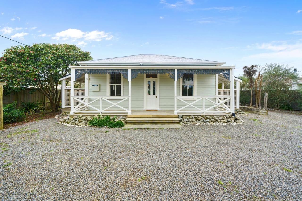 Pendreigh Cottage - Martinborough Holiday Home Eksteriør bilde