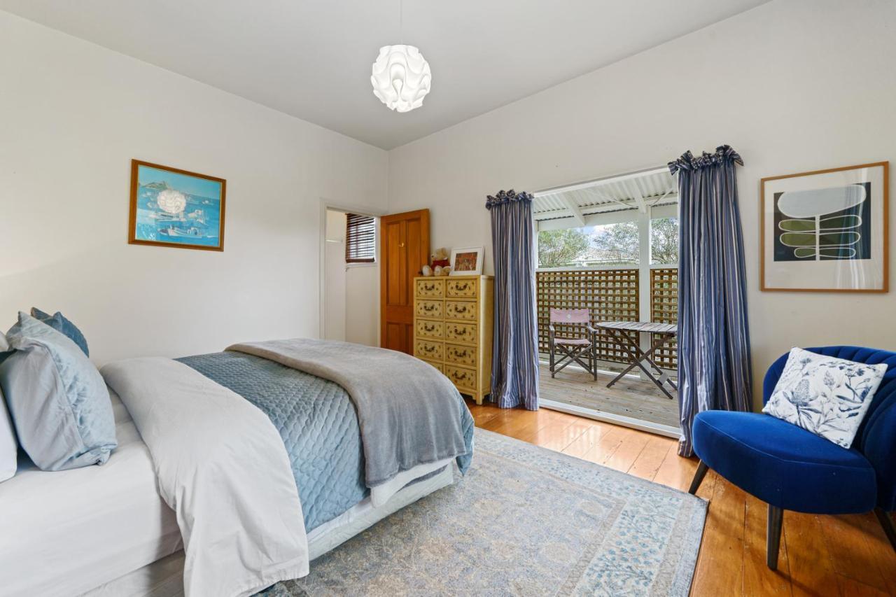Pendreigh Cottage - Martinborough Holiday Home Eksteriør bilde